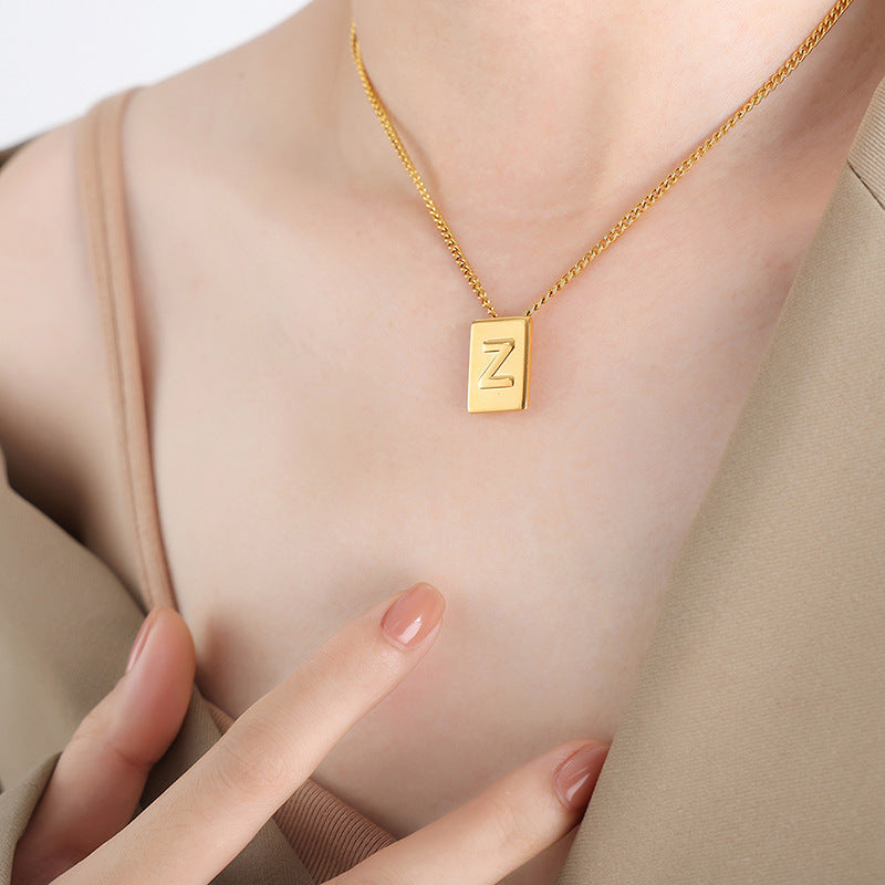 Necklace 18K romantic personalized square shape with 26 English letters design