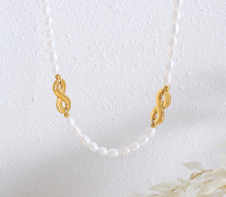 Necklace 18K gold classic fashion pearl with number "8" design