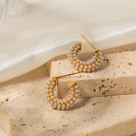 Earrings 18k Gold Noble and Novelty C-Shaped Encrusted with Pearls