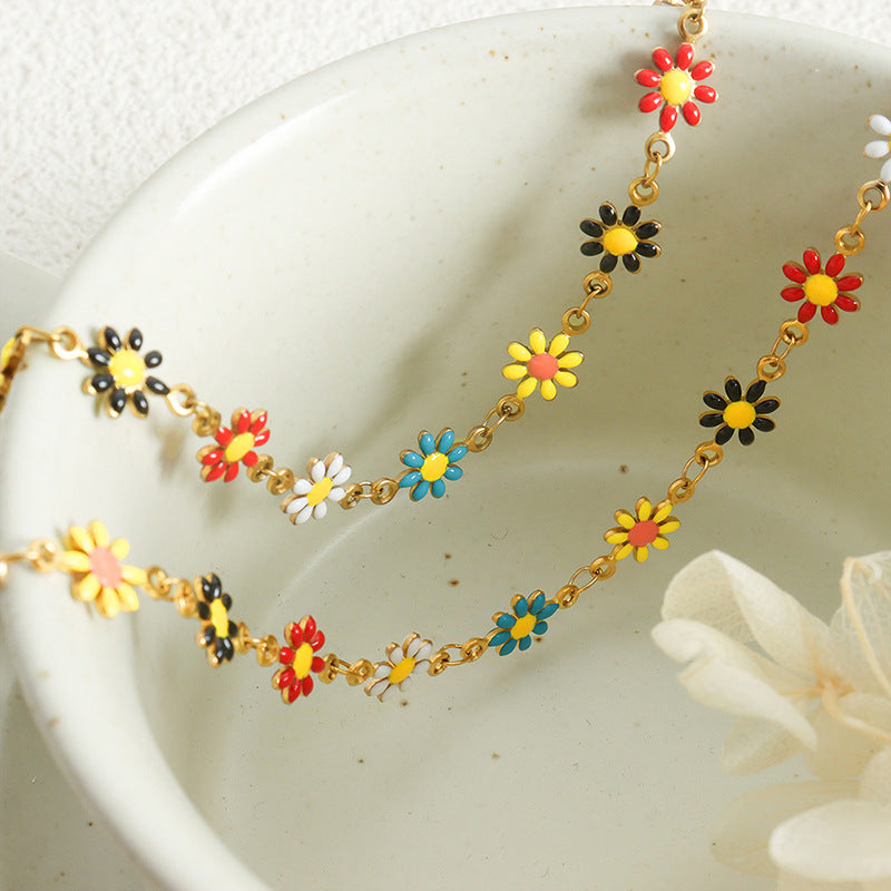 Necklace and Bracelet set 18K gold exquisite and noble daisy design