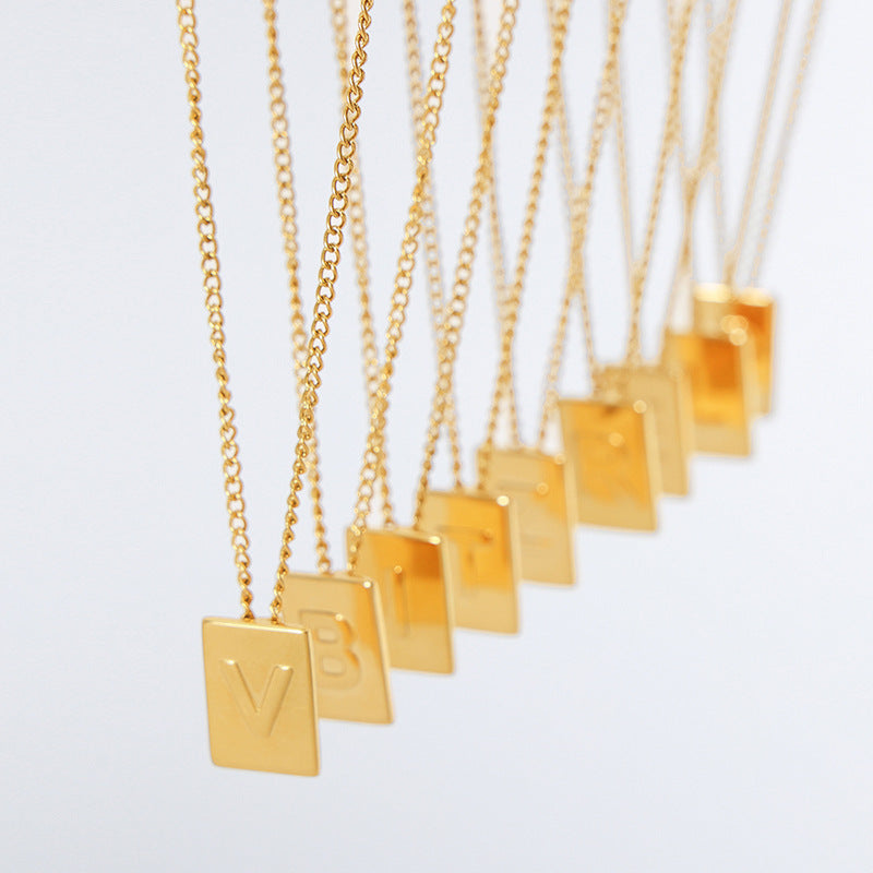 Necklace 18K romantic personalized square shape with 26 English letters design