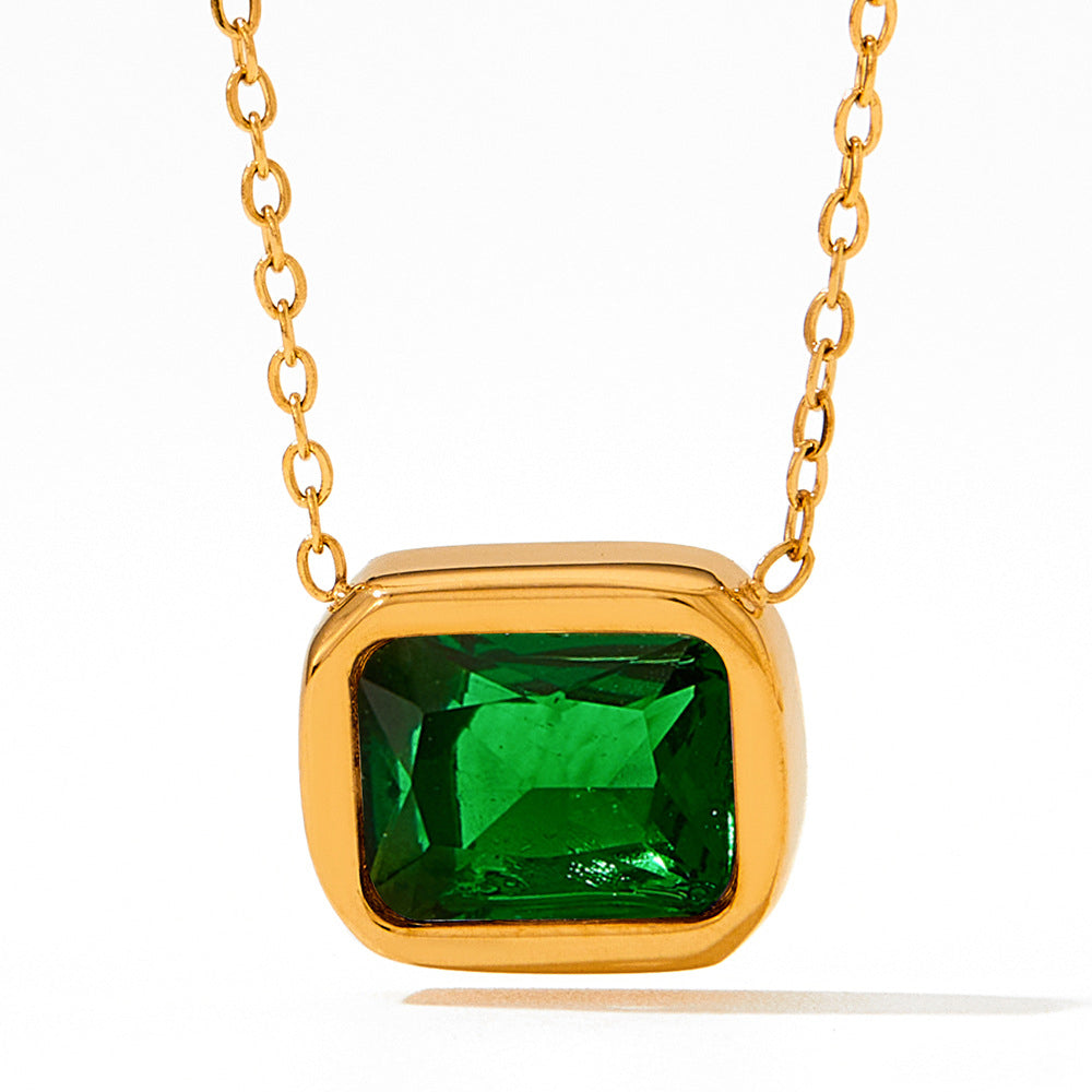 Necklace 18K Gold Classic Retro Square Inlaid Zircon Design Simple