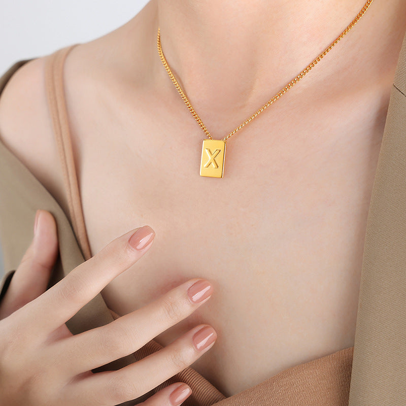 Necklace 18K romantic personalized square shape with 26 English letters design