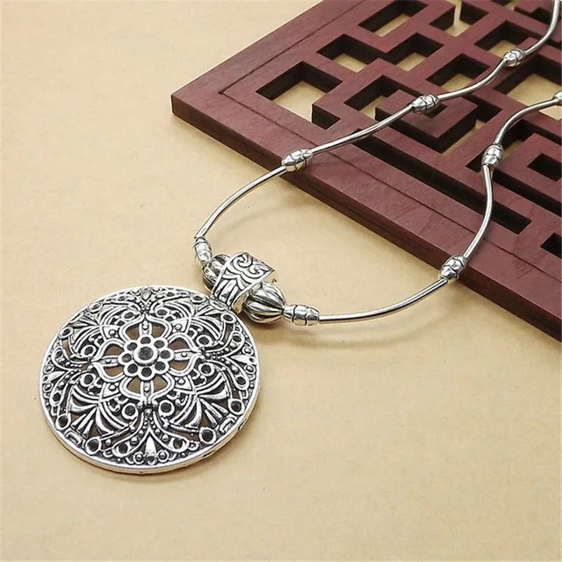 Necklace For Women Hollow Vintage Bohemia Charm Tibet Brand Statement Fashion Jewelry