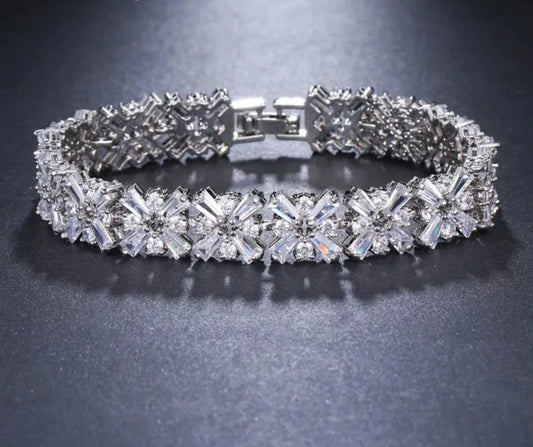 Bracelets For Women Luxury Cubic Zirconia Crystal Bridal Wedding Gift Jewelry