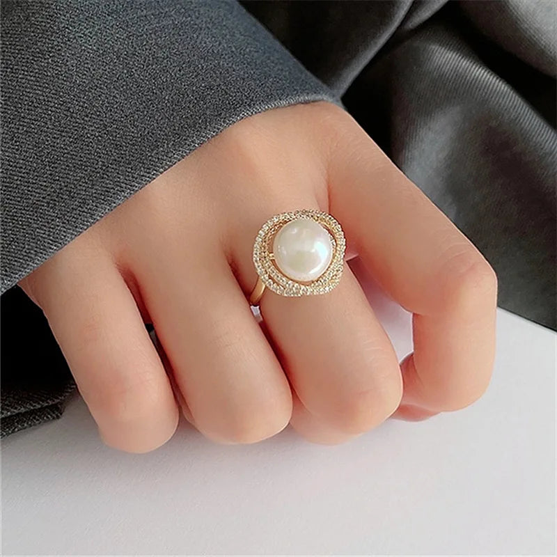 Rings For Women Micro Pave Zircon Flower Twist Big Pearl New Fashion Jewelry