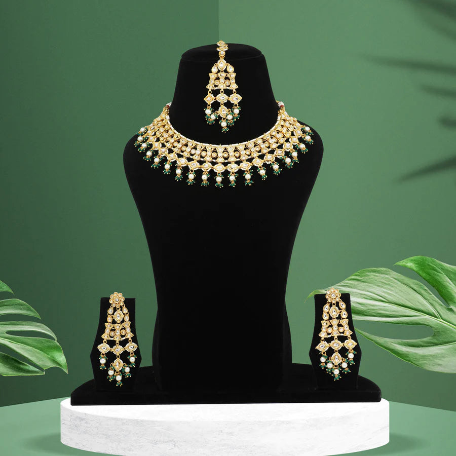 Green Color Kundan Bridal Wedding Party Gift Necklace Set