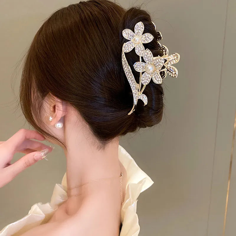 Hair Claw Clip For Women Luxury Flower Rhinestone Pearl Elegant Hair Accessories Gift