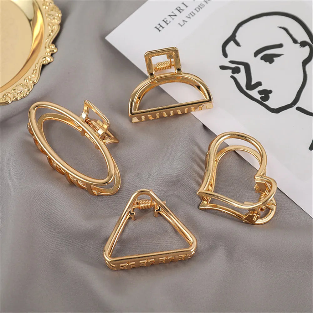 Hair Claw Clips Girls Women Fashion Hollow Heart Metal Simple Non Slip Mini Gold Geometric Hair Accessories