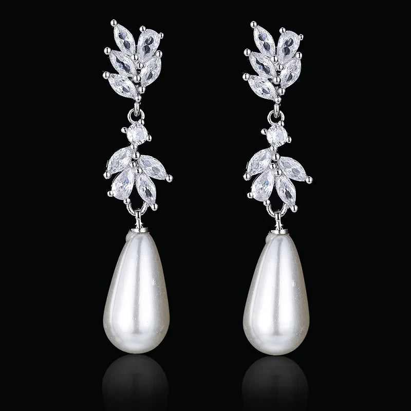 Earrings with Luxury Cubic Zirconia New Luxury Aesthetic Dangle Pearl Water Drop Earrings for Women