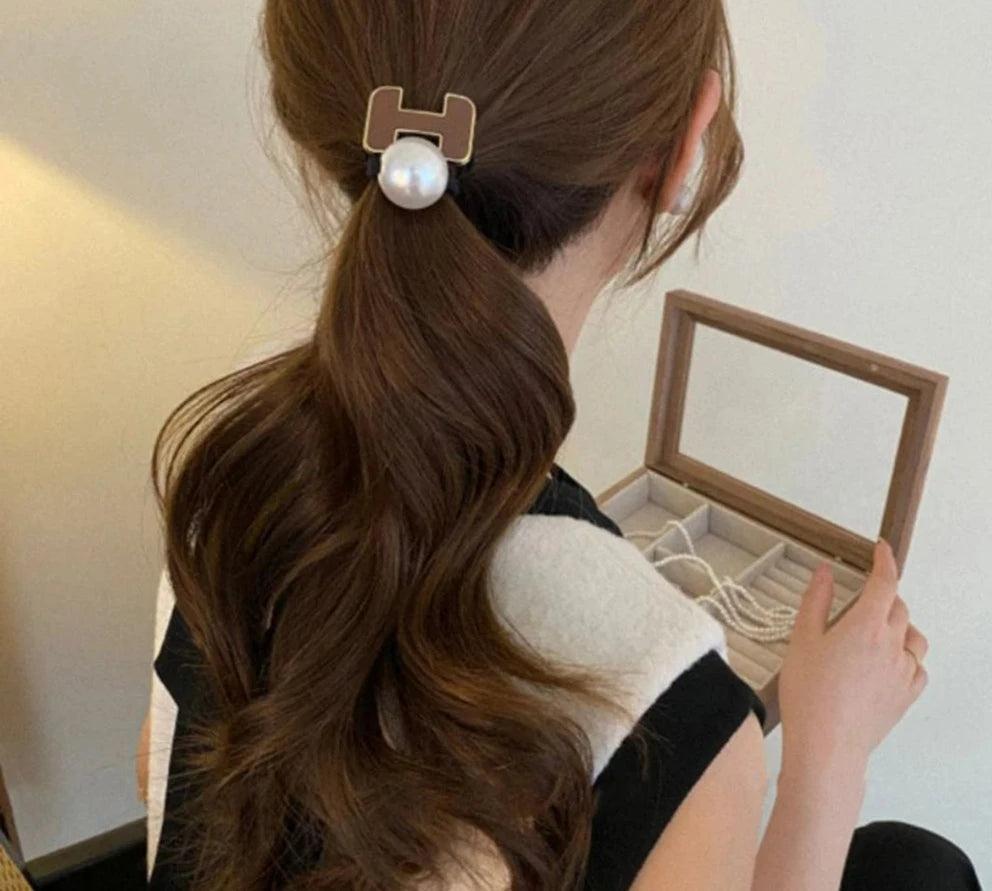 Hair Bands Women Girls Elegant Metal Letter Hair Ties With Pearl Elastic Ponytail Holder