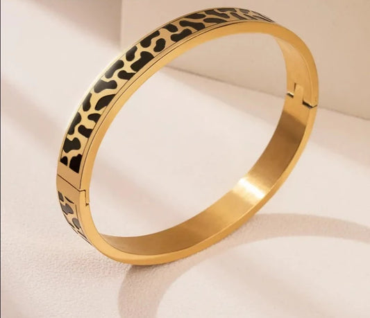 Bracelets for Women Trendy Classic Stainless Steel Leopard Print Bangles Simple Golden Jewelry Gifts