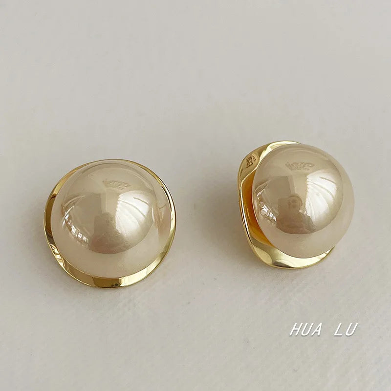 Earrings For Women New Light Luxury Elegant Golden Pearl Stud Fashion Cute Party Gifts Jewelry