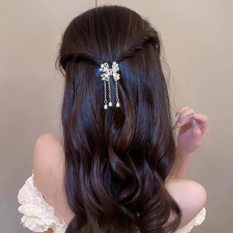 بالوں کے پنجوں کا کلپ خواتین کی شاندار تتلی فرنج Rhinestone Elegant Horsetail Hair Crab Fashion Hair Accessories