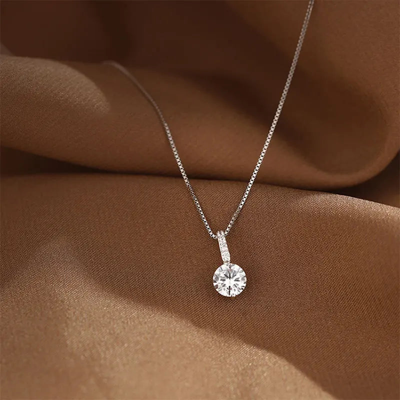 Necklaces for Women Moissanite Zircon Water Drop Pendant Clavicle Chain Gift Wedding Party Jewelry