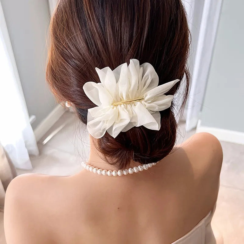 Hair Claw Clips Women Chiffon Flowers Metal Ponytail Holder New Trend Fashion Accessories