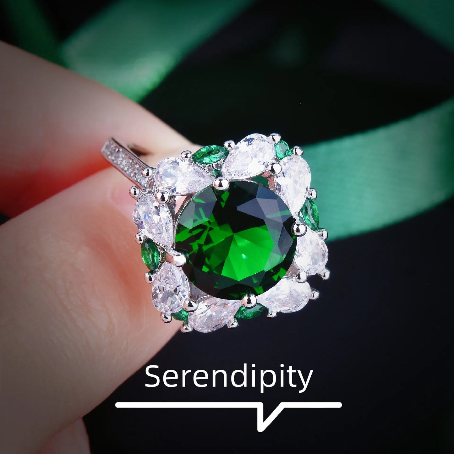 Ring for Women Adjustable Luxury Gems Created-emerald White Gold Plated Fashion Jewelry