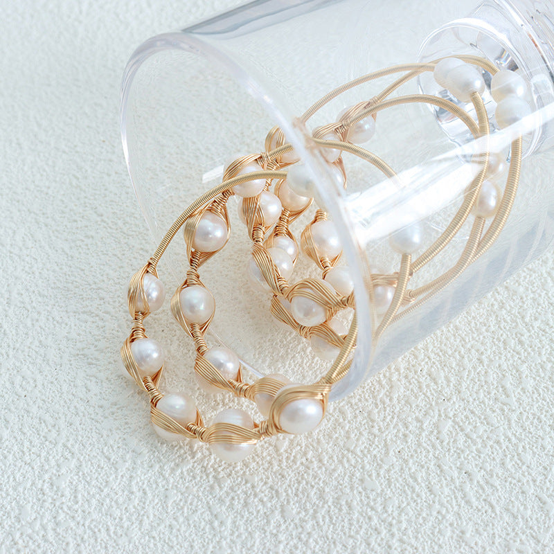 Bracelet 18K gold light luxury and noble inlaid pearl design