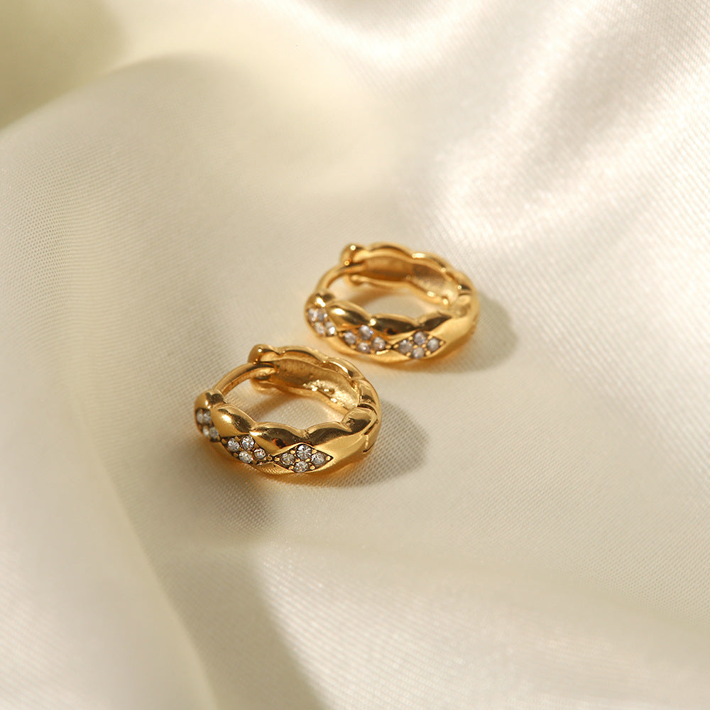 Earrings 18K gold Fashionable and versatile inlaid white diamond